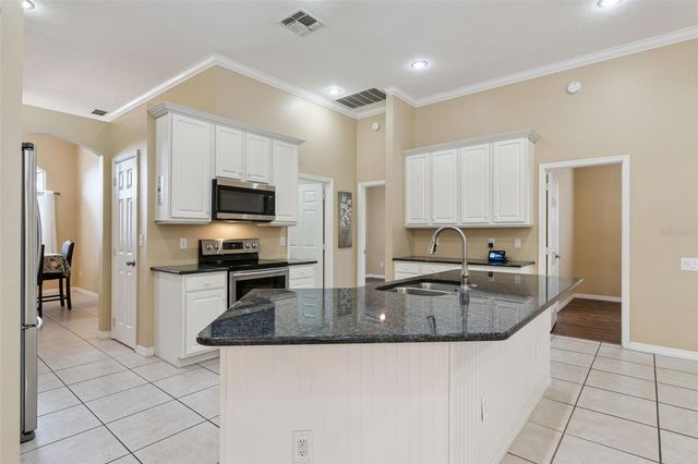 13429 FALCON POINTE DRIVE, Orlando, FL 32837