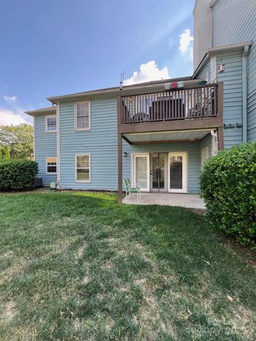 3218 Selwyn Farms Lane 1, Charlotte, NC 28209