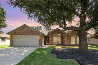4810 Bluebird Lane, Mansfield, TX 76063