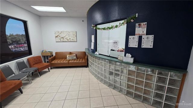 526 S Closner Boulevard B, Edinburg, TX 78539