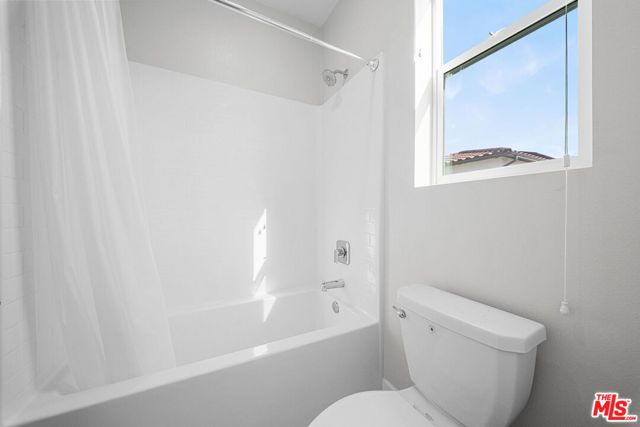 2413 Little Rock Lane, Simi Valley, CA 93065