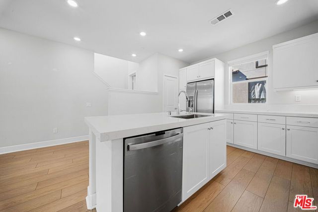 2413 Little Rock Lane, Simi Valley, CA 93065