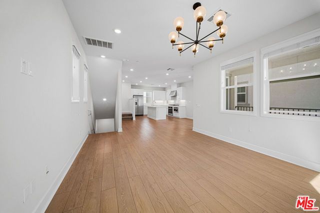 2413 Little Rock Lane, Simi Valley, CA 93065