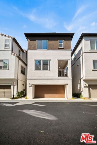 2413 Little Rock Lane, Simi Valley, CA 93065