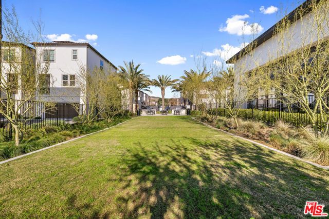 2413 Little Rock Lane, Simi Valley, CA 93065