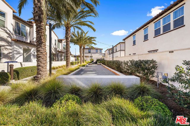 2413 Little Rock Lane, Simi Valley, CA 93065