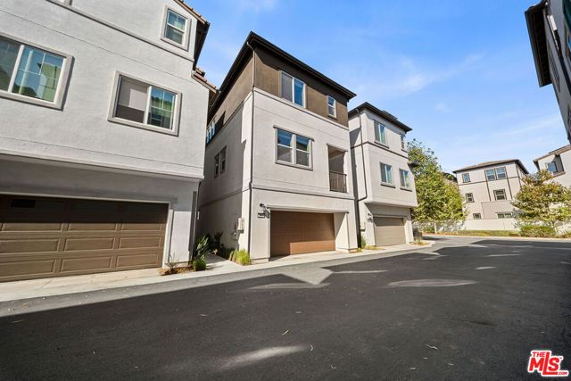 2413 Little Rock Lane, Simi Valley, CA 93065