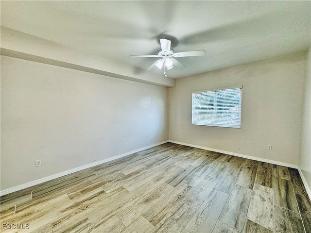 10000 Maddox LN 223, Bonita Springs, FL 34135