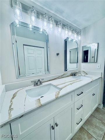 10000 Maddox LN 223, Bonita Springs, FL 34135