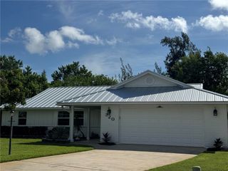 320 W Forest Trail, Vero Beach, FL 32962