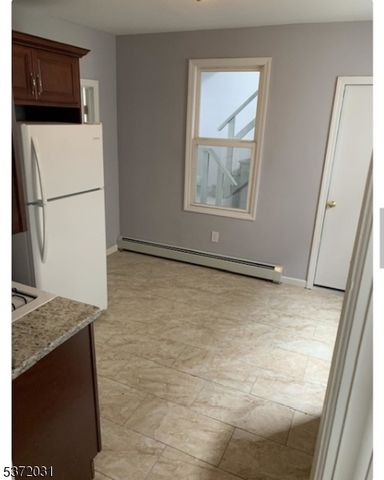 160 Pierson St, City Of Orange Twp., NJ 07050
