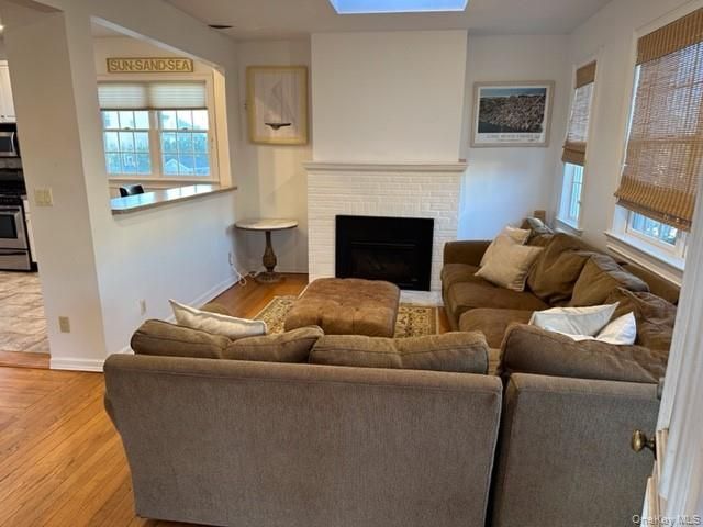 215 Roosevelt Boulevard, Long Beach, NY 11561