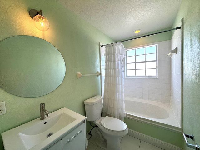 7962 GOLDEN POND COURT, Kissimmee, FL 34747