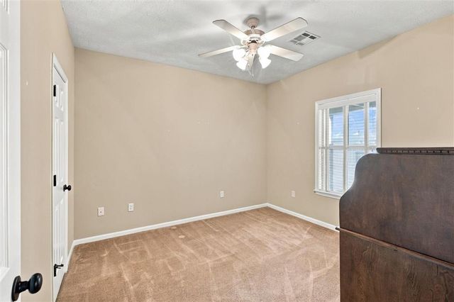 5714 E Dietrich Loop, Lake Charles, LA 70605