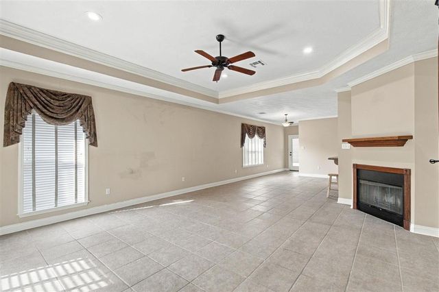 5714 E Dietrich Loop, Lake Charles, LA 70605