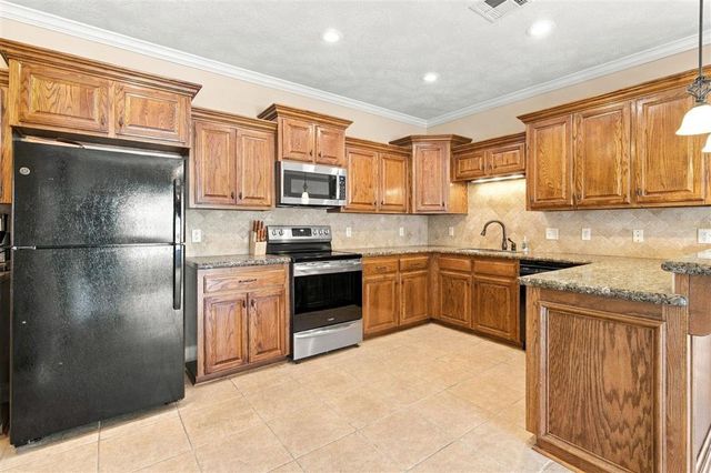 5714 E Dietrich Loop, Lake Charles, LA 70605
