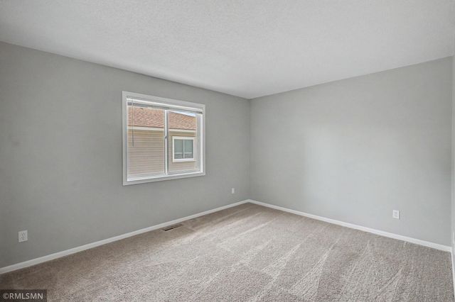 3292 Greenbrier Street 3292D, Vadnais Heights, MN 55127