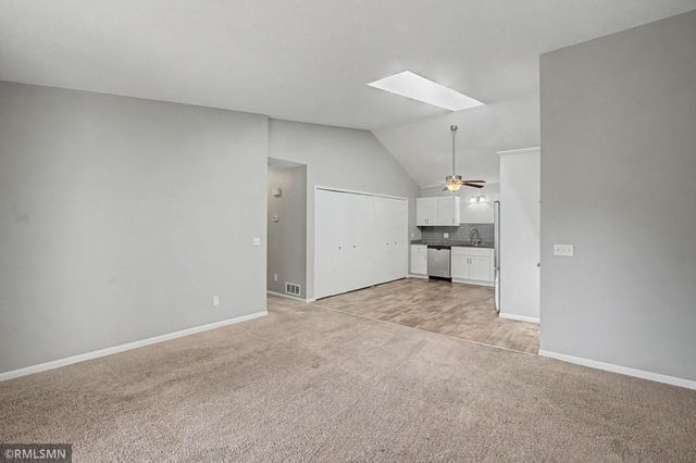 3292 Greenbrier Street 3292D, Vadnais Heights, MN 55127