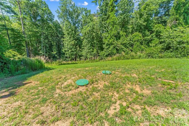 6125 Holiday Shores Avenue, Nebo, NC 28761