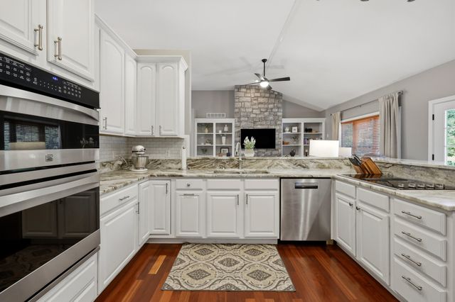 124 Saint Andrews Way, Georgetown, KY 40324