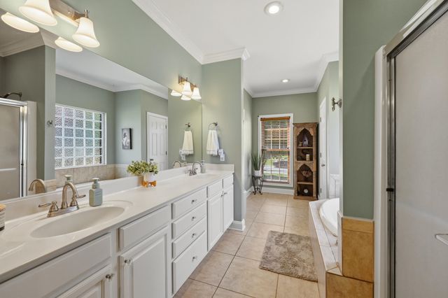 124 Saint Andrews Way, Georgetown, KY 40324