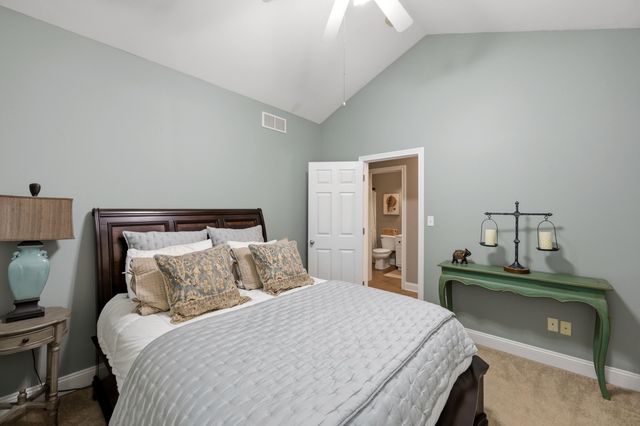 124 Saint Andrews Way, Georgetown, KY 40324