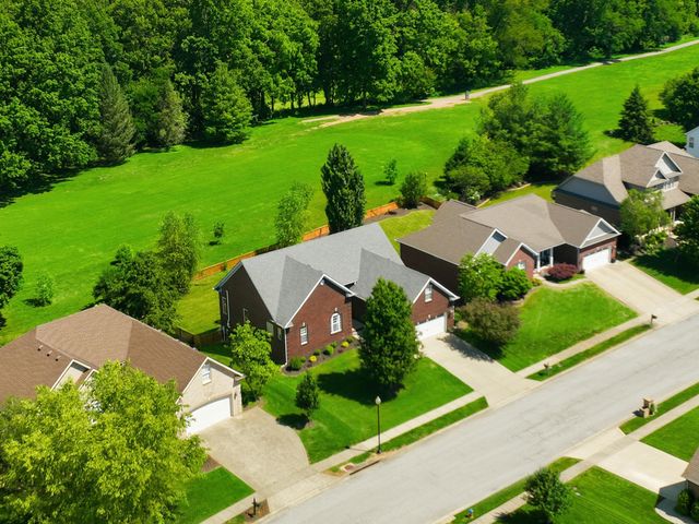 124 Saint Andrews Way, Georgetown, KY 40324