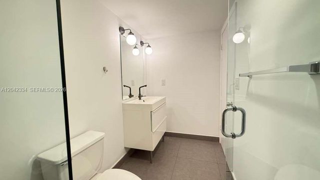 19380 Collins Avenue 905, Sunny Isles Beach, FL 33160