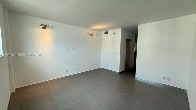 19380 Collins Avenue 905, Sunny Isles Beach, FL 33160