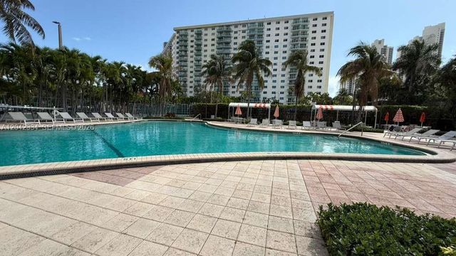 19380 Collins Avenue 905, Sunny Isles Beach, FL 33160
