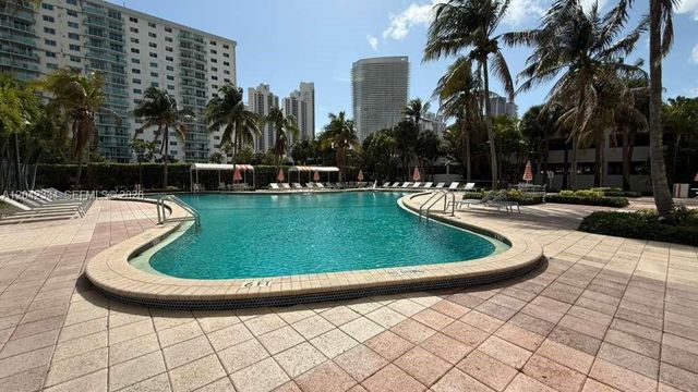 19380 Collins Avenue 905, Sunny Isles Beach, FL 33160