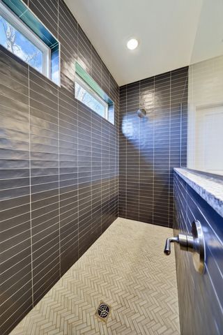 1088 Linn Cove Ct, Gallatin, TN 37066