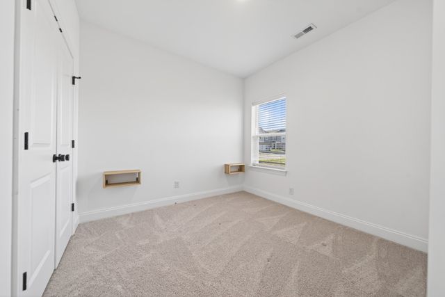 1088 Linn Cove Ct, Gallatin, TN 37066