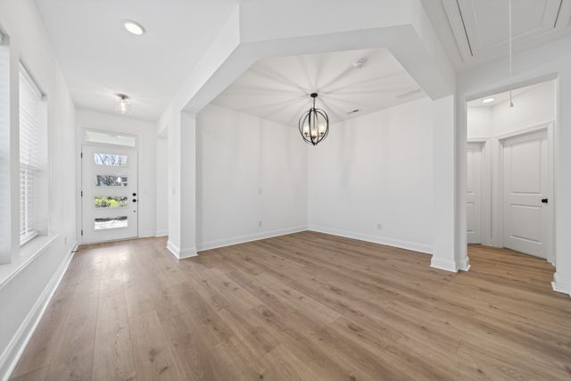 1088 Linn Cove Ct, Gallatin, TN 37066