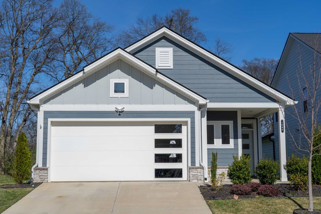 1088 Linn Cove Ct, Gallatin, TN 37066