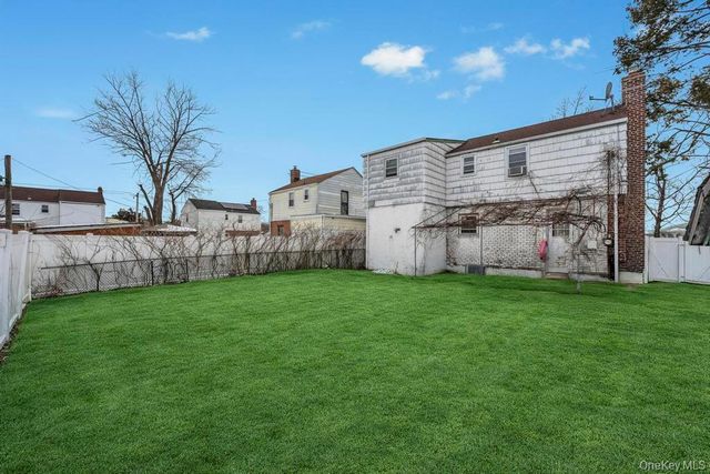 13 Crystal Street, Elmont, NY 11003