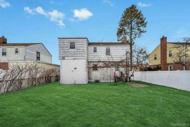 13 Crystal Street, Elmont, NY 11003