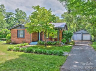 63 McDonald Road, Arden, NC 28704