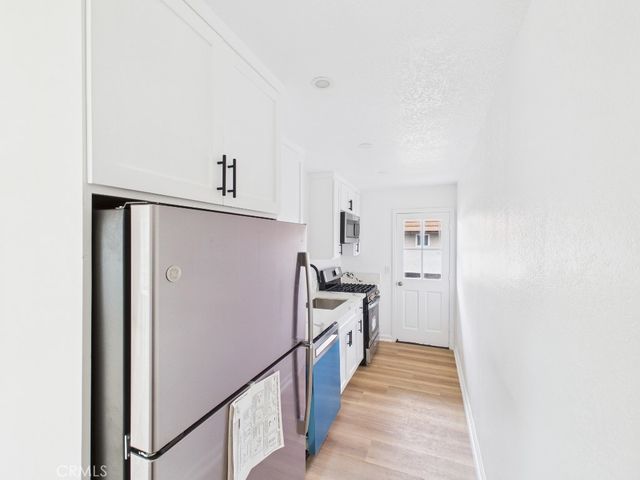 16951 Hoskins 5, Huntington Beach, CA 92649
