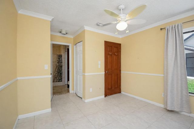 9709 Sunny Isle Circle, Boca Raton, FL 33428