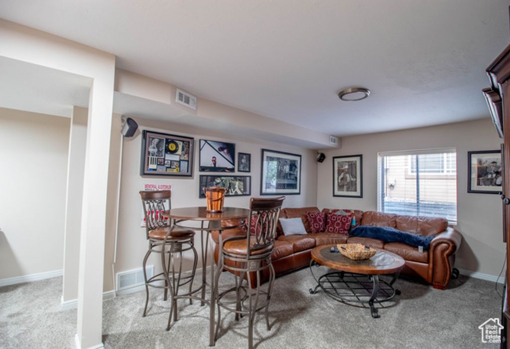 Image 16 of property listing at 2288 E EMERALD HILLS CT, Salt Lake City, UT 84121
