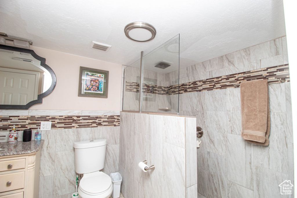 Image 19 of property listing at 2288 E EMERALD HILLS CT, Salt Lake City, UT 84121