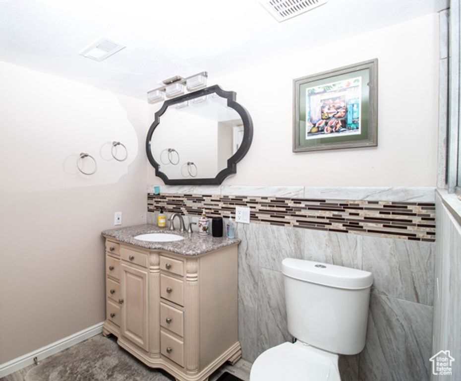 Image 20 of property listing at 2288 E EMERALD HILLS CT, Salt Lake City, UT 84121