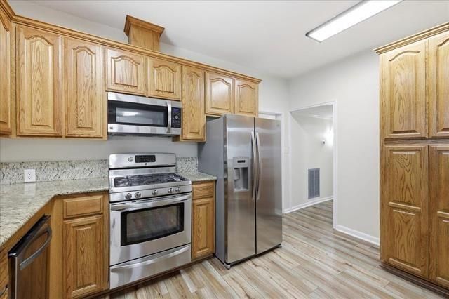 6309 32nd Street, Groves, TX 77619