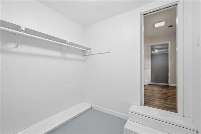 6309 32nd Street, Groves, TX 77619