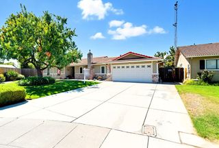 1488 Midland Ct, Manteca, CA 95336