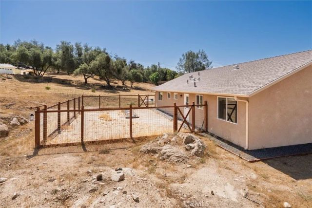 29215 Yosemite Springs, Coarsegold, CA 93614