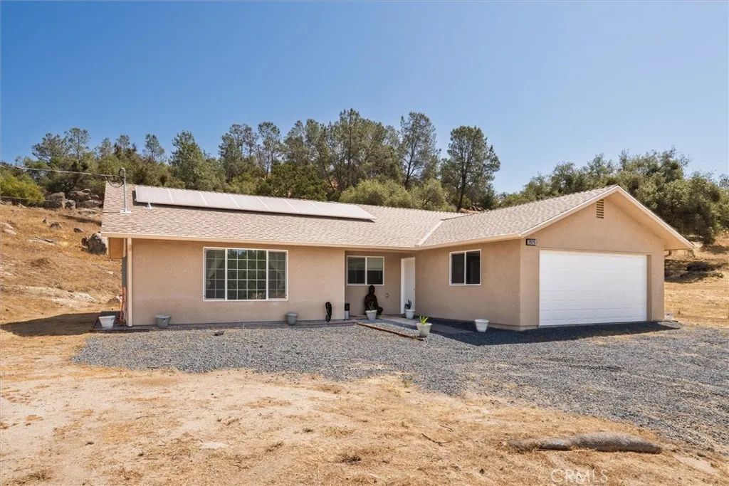 29215 Yosemite Springs, Coarsegold, CA 93614