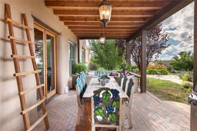 277 Spur Ranch Road, Lamy, NM 87540