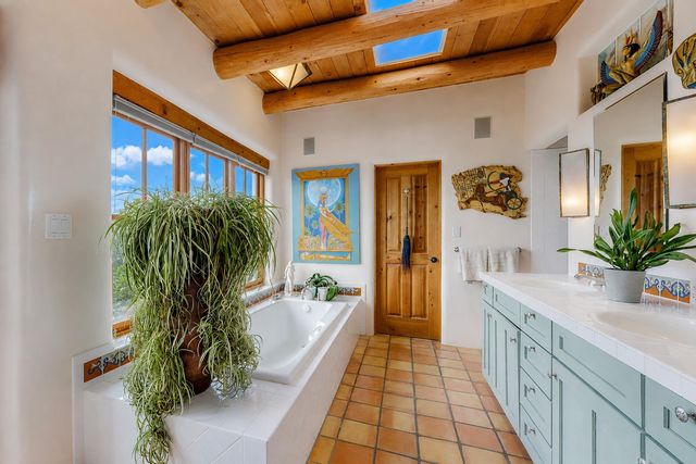277 Spur Ranch Road, Lamy, NM 87540